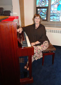 Mary Schubich : Organist